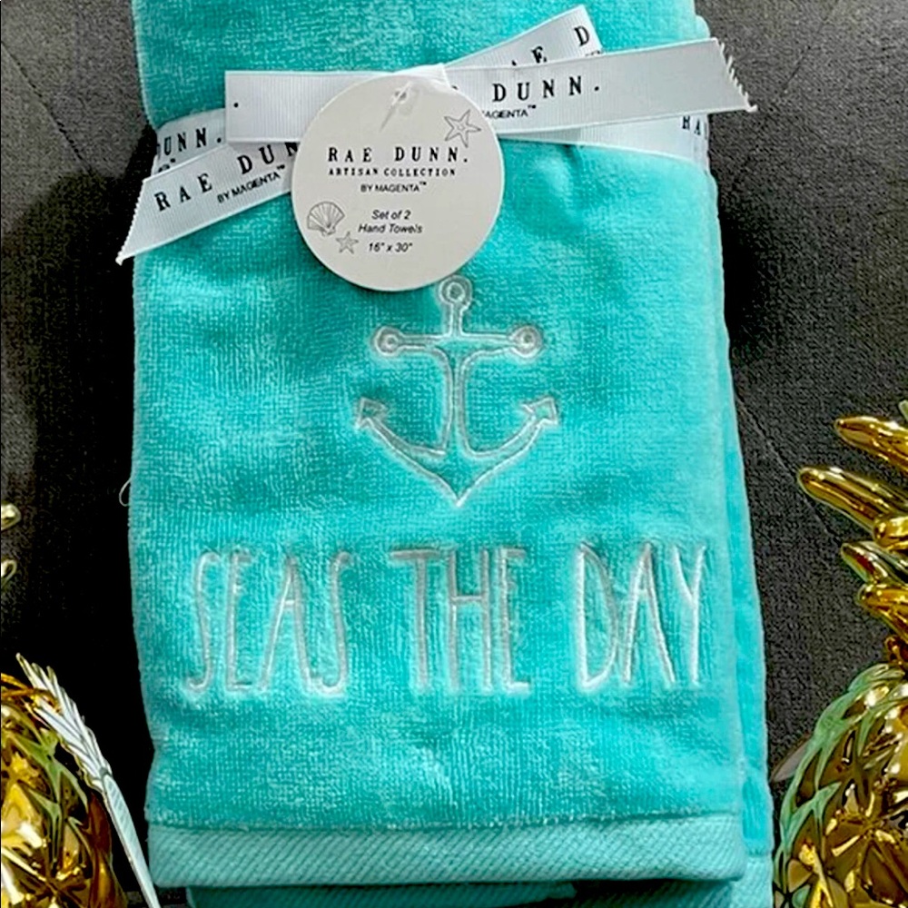 Rae Dunn Hand Towels NWT’s
